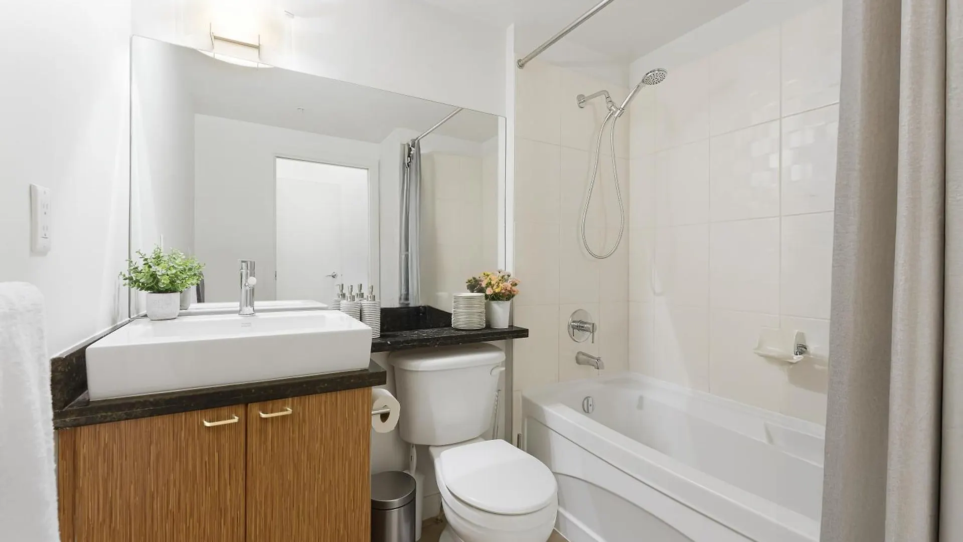 Lägenhet Yaletown Contemporary 2Br Townhouse Central And Private Access