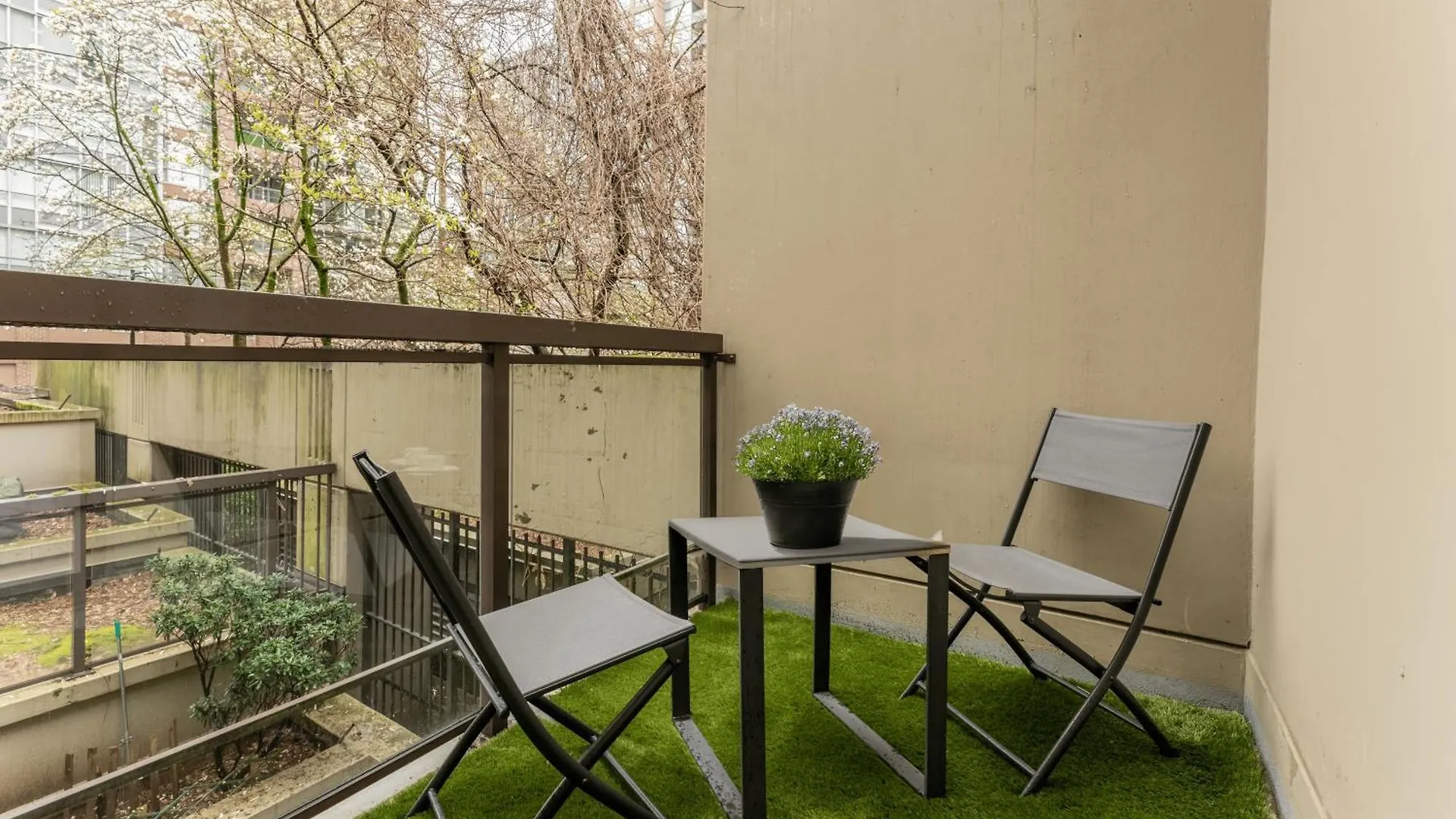 Yaletown Contemporary 2Br Townhouse Central And Private Access Canada